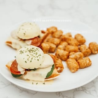 Portuguese Sausage Benedict