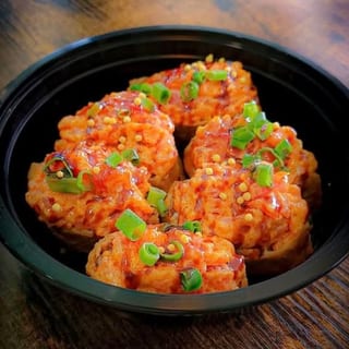 2pcs Spicy Ahi Bombs